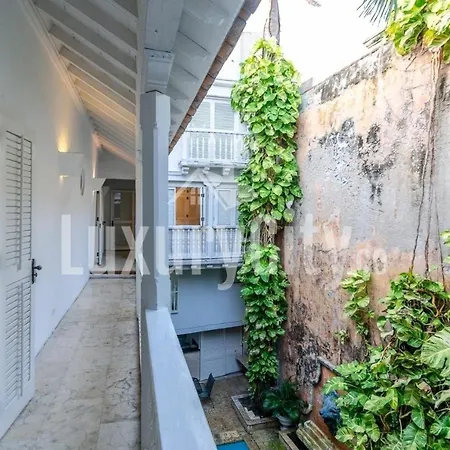 Сasa de vacaciones Hermosa Casa Piscina En El Centro Historico De
